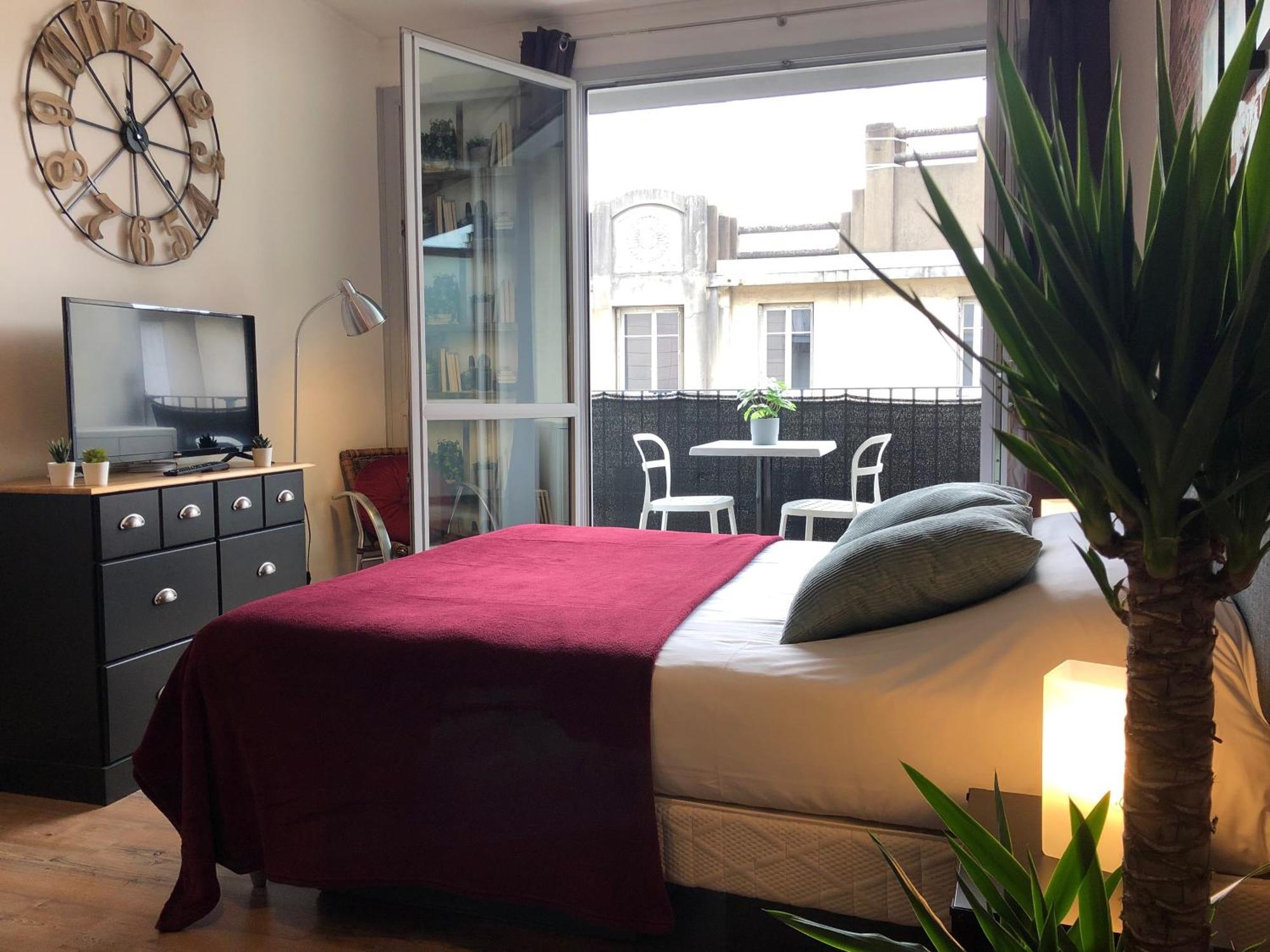 Studio Avec Balcon & Parking Gratuit - Tours Gare Exteriér fotografie