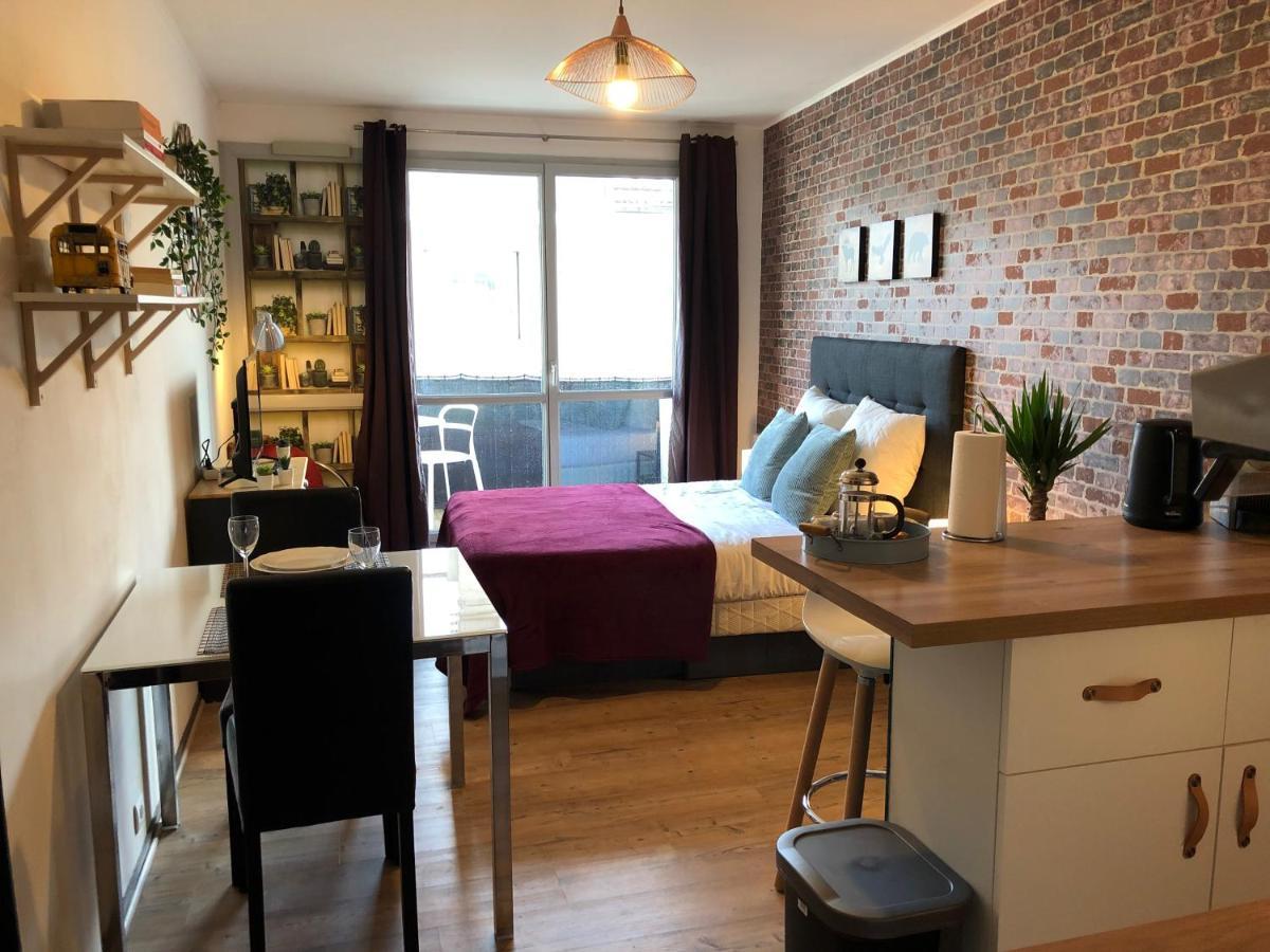 Studio Avec Balcon & Parking Gratuit - Tours Gare Exteriér fotografie